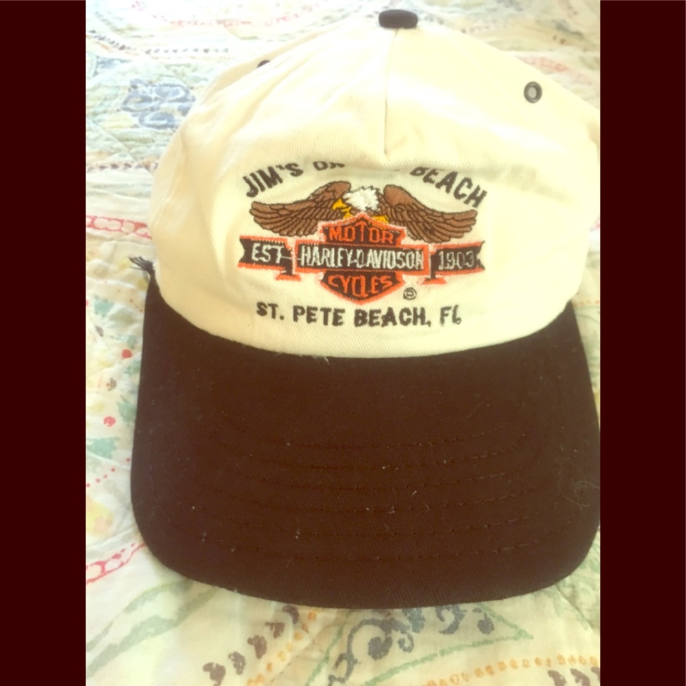 Vintage Harley Davidson cap.